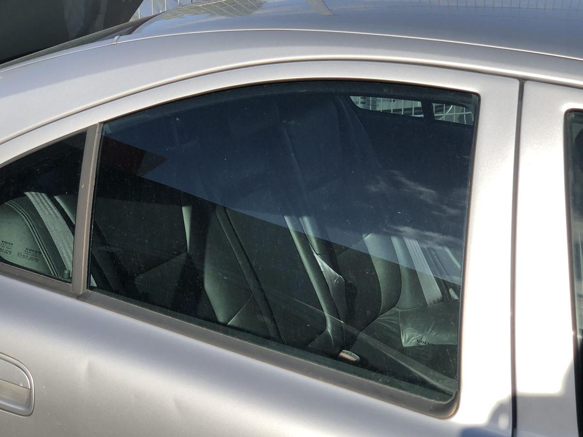 Volvo S60 Typ P24 T&uuml;rscheibe hinten rechts Fondt&uuml;r Scheibe Colorglas Limo