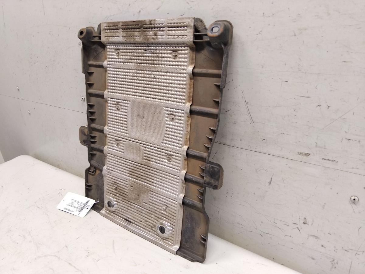 VW Golf Sportsvan original Motorunterschutz 5Q0825230H 1.4TSI Bj.2017