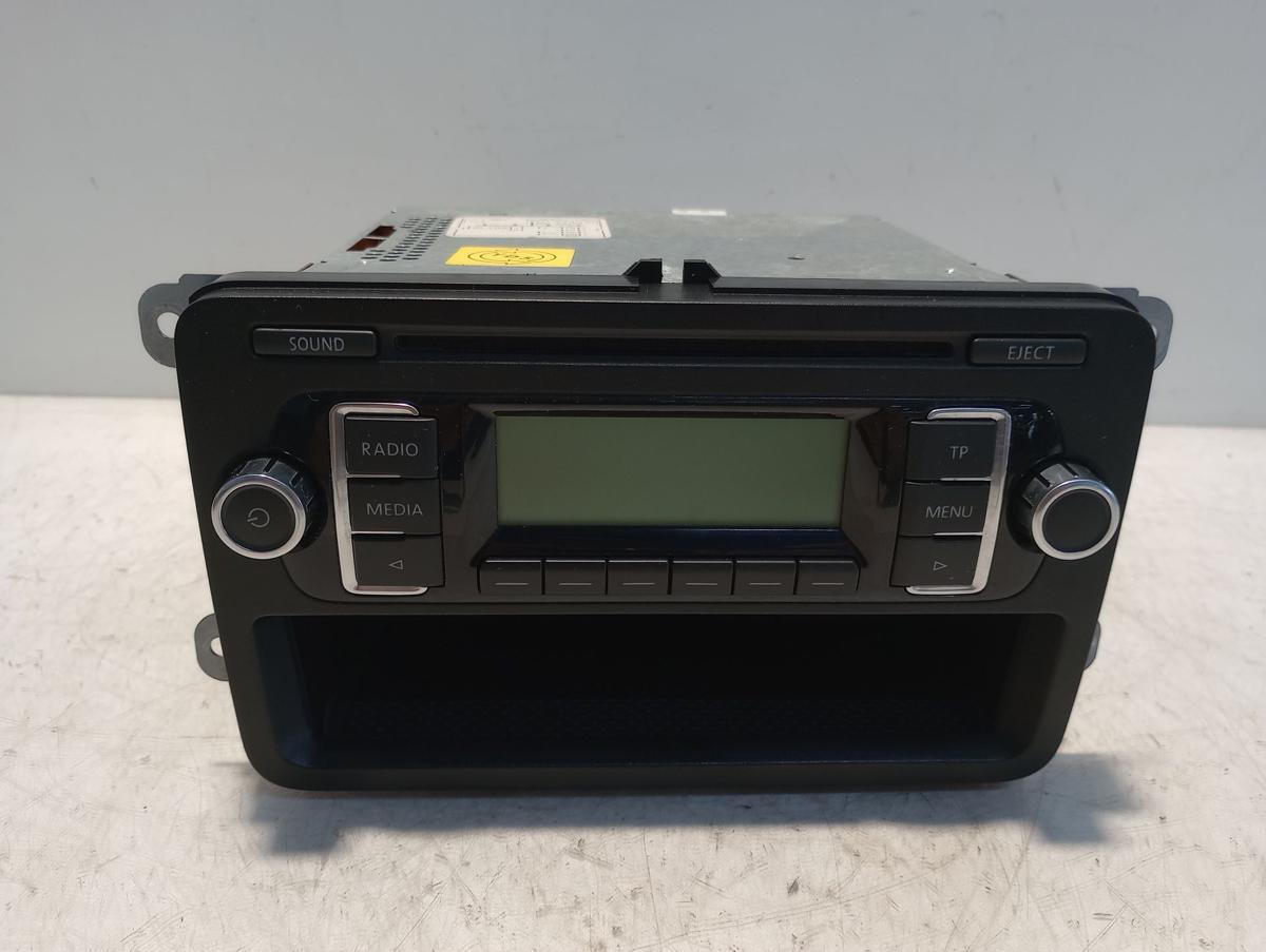 VW Golf V original Radio CD 1K1057156X Bj 2008