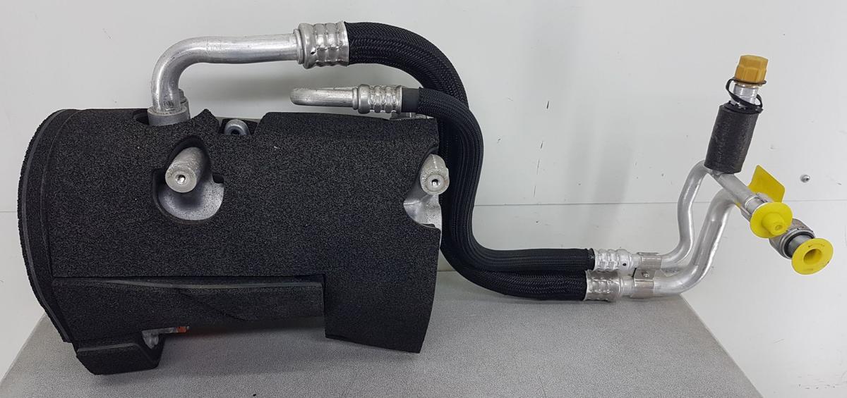 Tesla Model Y Klimakompressor Bj2022 1502213-00-C R1234yf