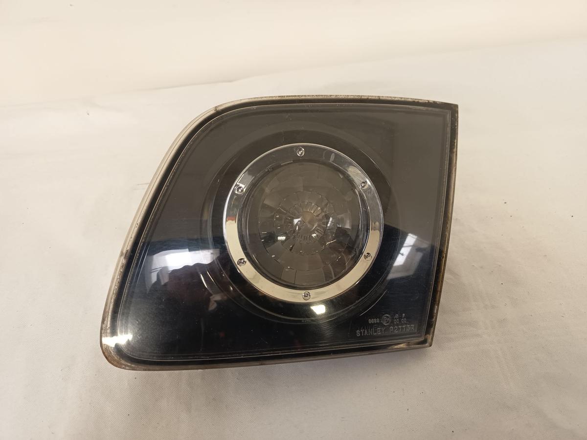 Mazda 3 BK Bj 2005 original Rück-Schluss-Heckleuchte rechts innen