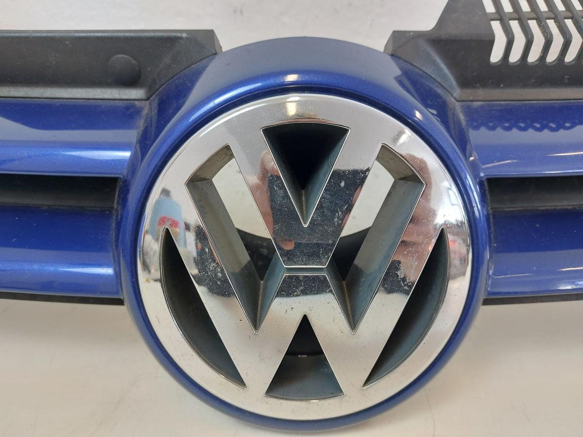 VW Golf 5 V 1K Grill K&uuml;hlergrill Frontgrill mit Logo LC5J Laserblaumet