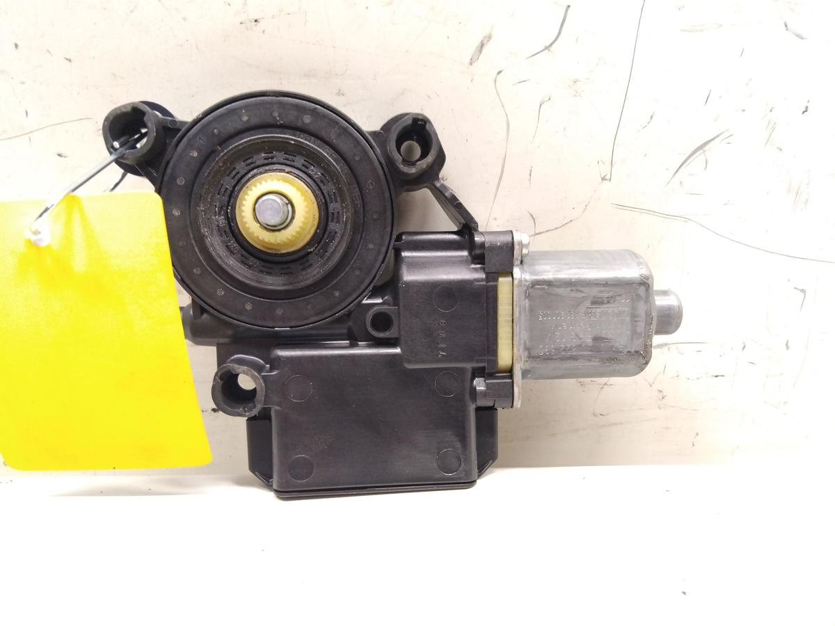 VW Polo 6R original Fensterhebermotor vorn rechts 6R0959802AD K&uuml;ster BJ2011