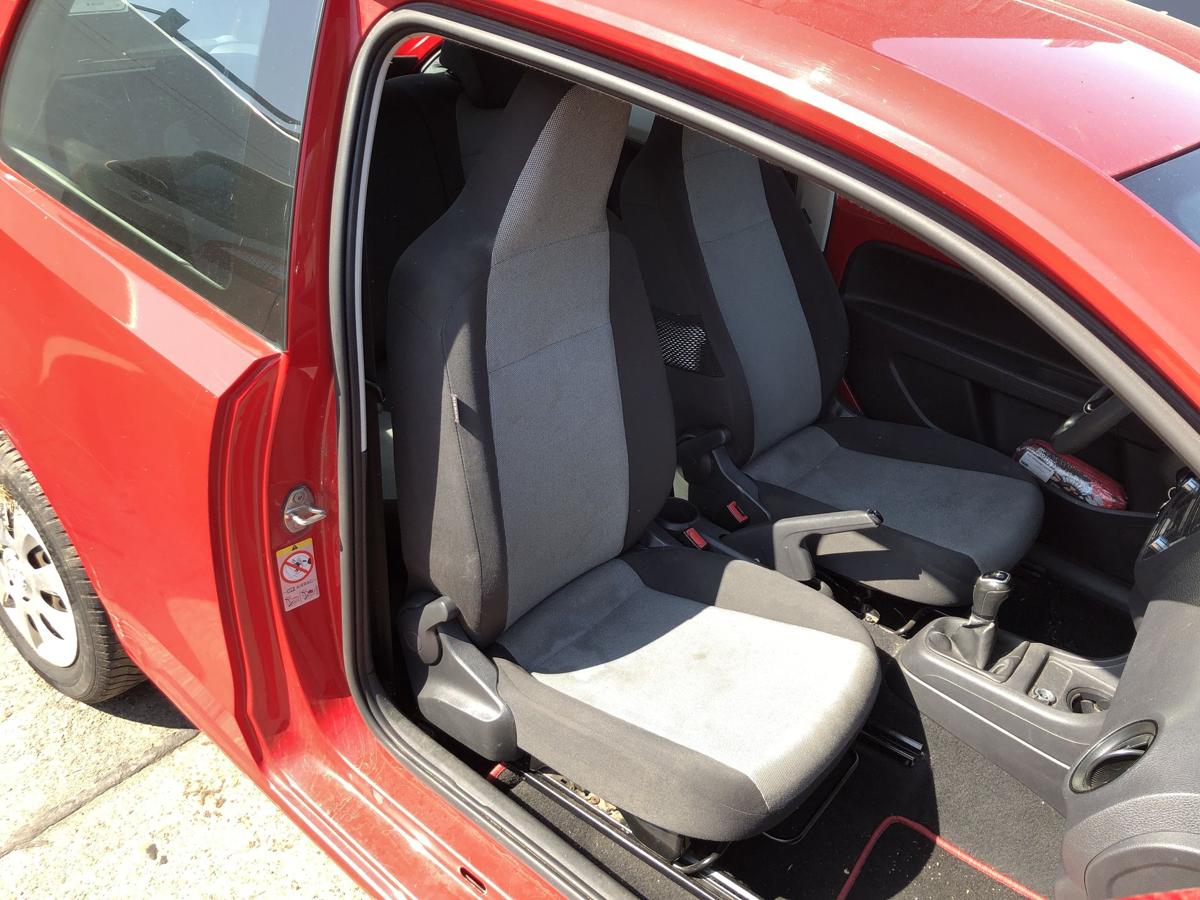 Skoda Citigo Typ AA Sitz vorn rechts Beifahrersitz 3 t&uuml;rer Stoff ohne Heizung