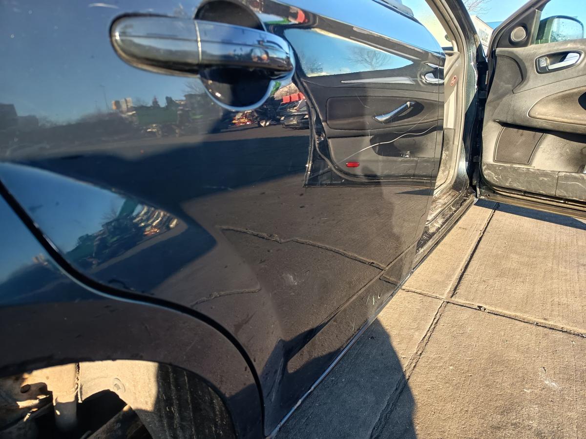 Ford Mondeo IV Turnier original T&uuml;r hinten rechts Fond Pantherschwarz Bj 2009