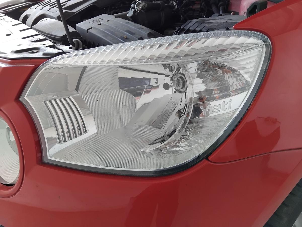 Skoda Yeti 5L orig.Scheinwerfer links mit Nebelscheinwerfer u LWR BJ2010 Halogen