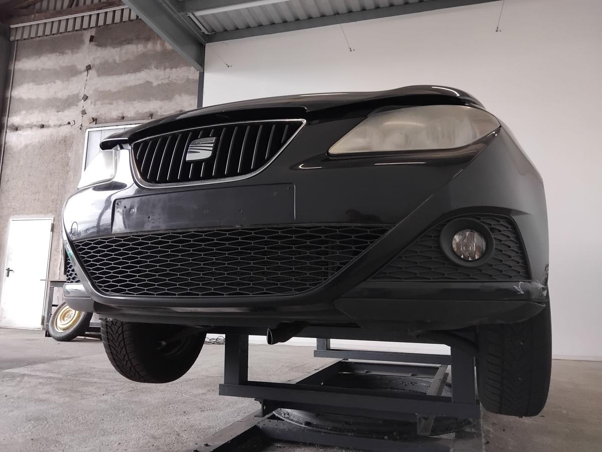 Seat Ibiza ST Kombi 6J orig Sto&szlig;f&auml;nger Sto&szlig;stange vorn M&auml;ngel BJ2011 LC9Z blackmagicperleffekt