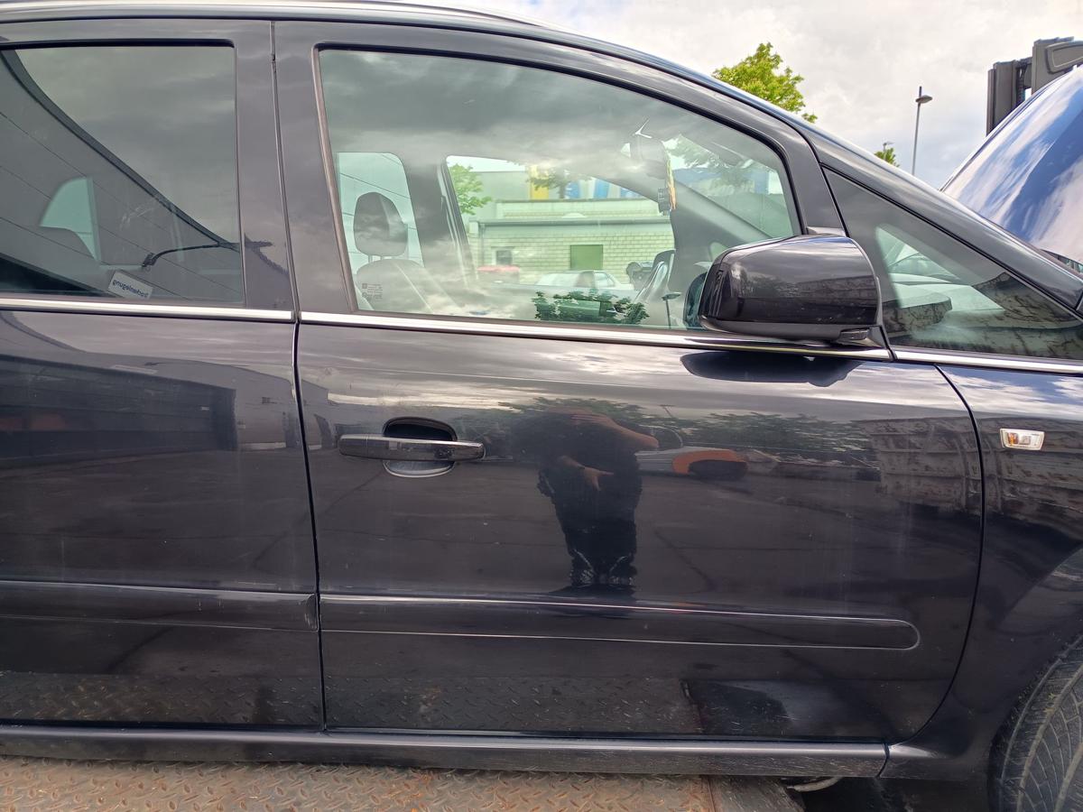 Opel Zafira B original T&uuml;r vorne rechts Z20R Saphirschwarz Baujahr 2011