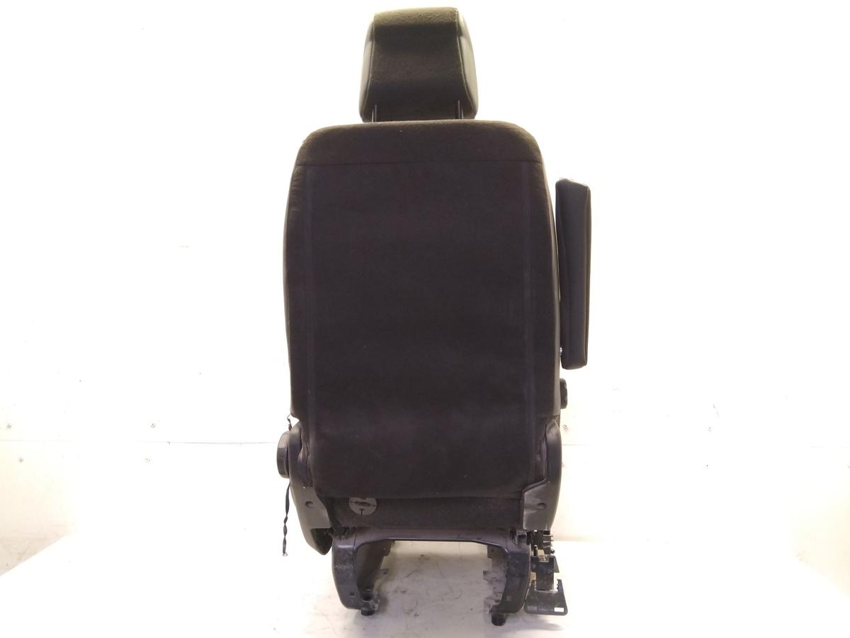 Opel Vivaro C Sitz vorn links Fahrersitz Kunstleder schwarz mit Stoff Bj.2020