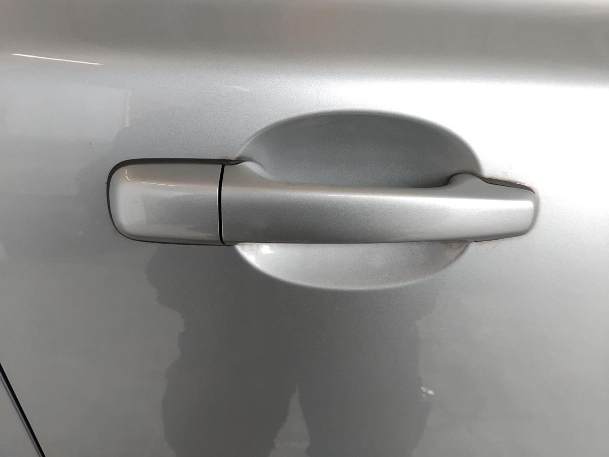 Volvo V50 S40 II T&uuml;r vorn rechts Beifahrert&uuml;r 477 Electric Silber BJ2007