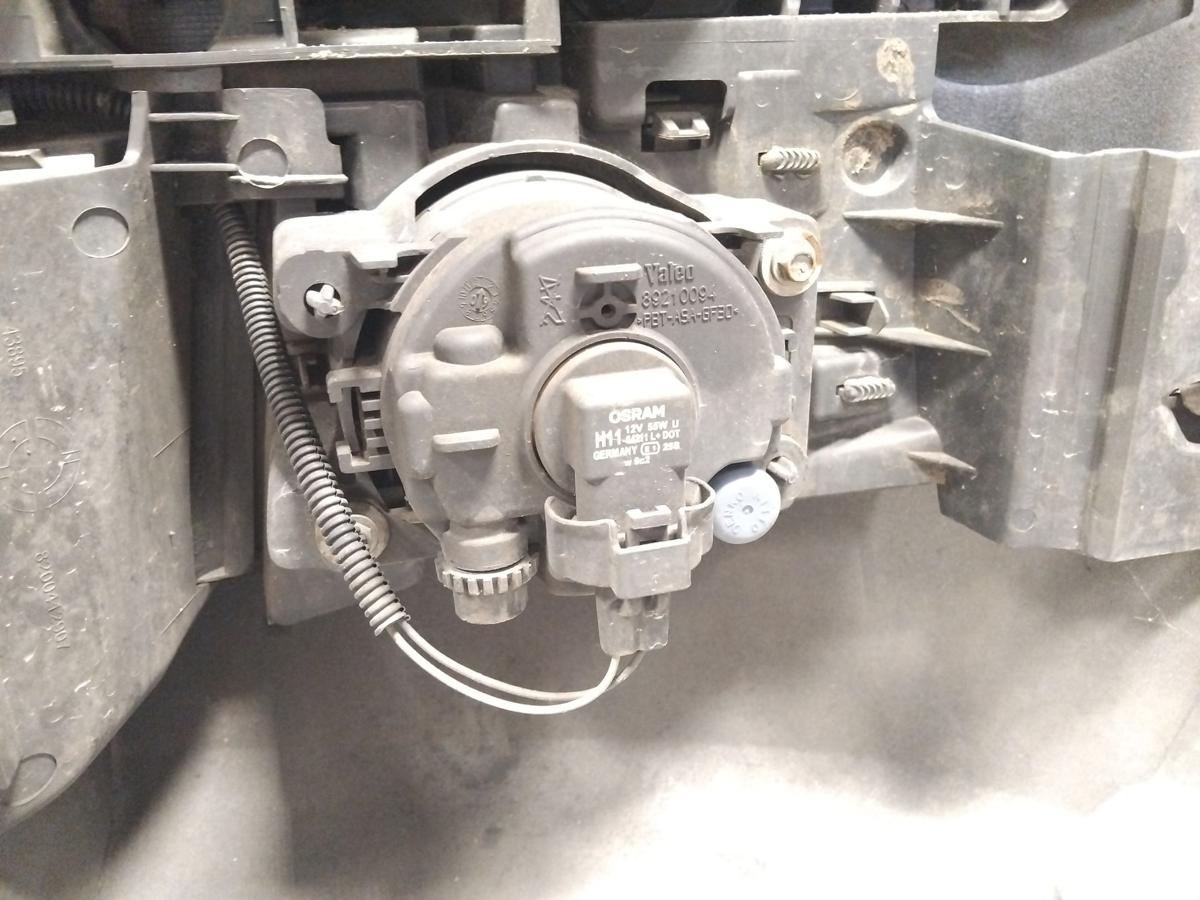 Renault Megane 2 original Sto&szlig;f&auml;nger Sto&szlig;stange vorn TED69 Platingrau NSW BJ2009