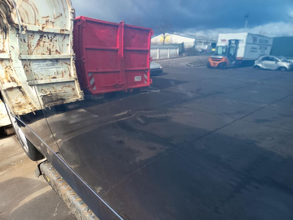 BMW 3er E90/91 original T&uuml;r vorn rechts Beifahrer Roh Rost A07 Mysticblau Bj2006