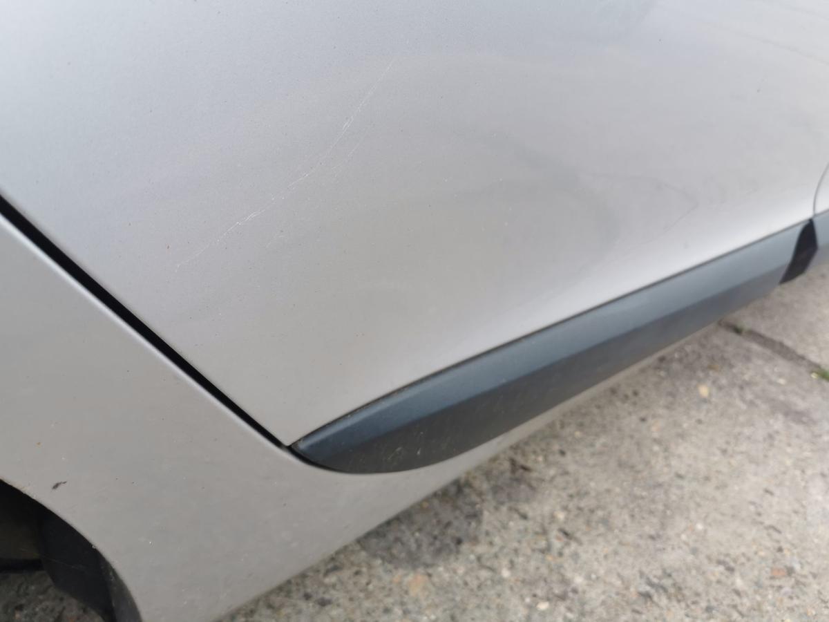 Renault Megane III Z Kombi Tür Autotür Fondtür Rohbau hinten rechts TED69 GREY