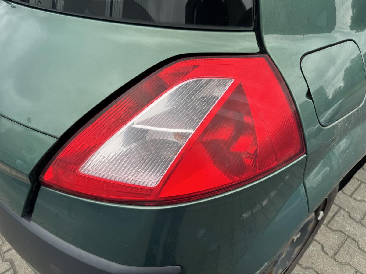 Renault Megane 2 original R&uuml;cklicht R&uuml;ckleuchte Schlussleuchte rechts Flie&szlig;heck Bj.2004