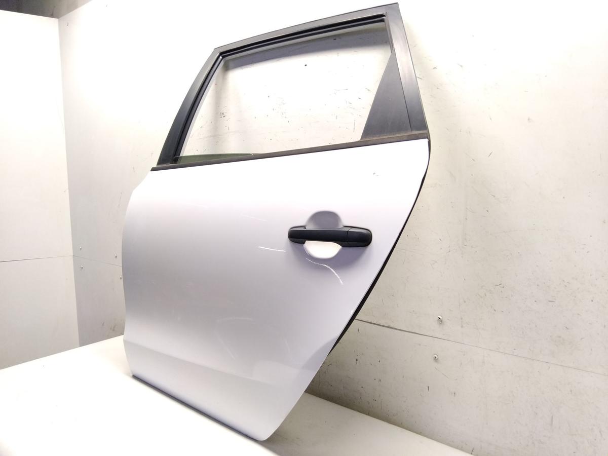 Hyundai I30 CW Kombi FD T&uuml;r hinten links weiss 7F Bj.2011 tschechische Produktion