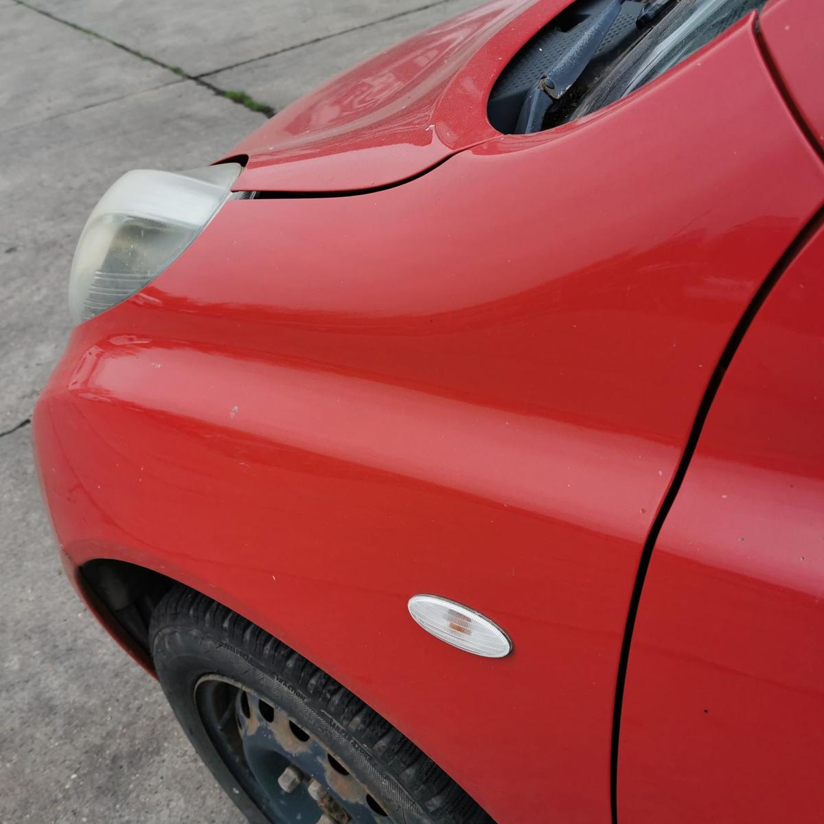 Nissan Micra 3 K12 Kotflügel Fender Seitenwand vorn links Z10 Solid Red