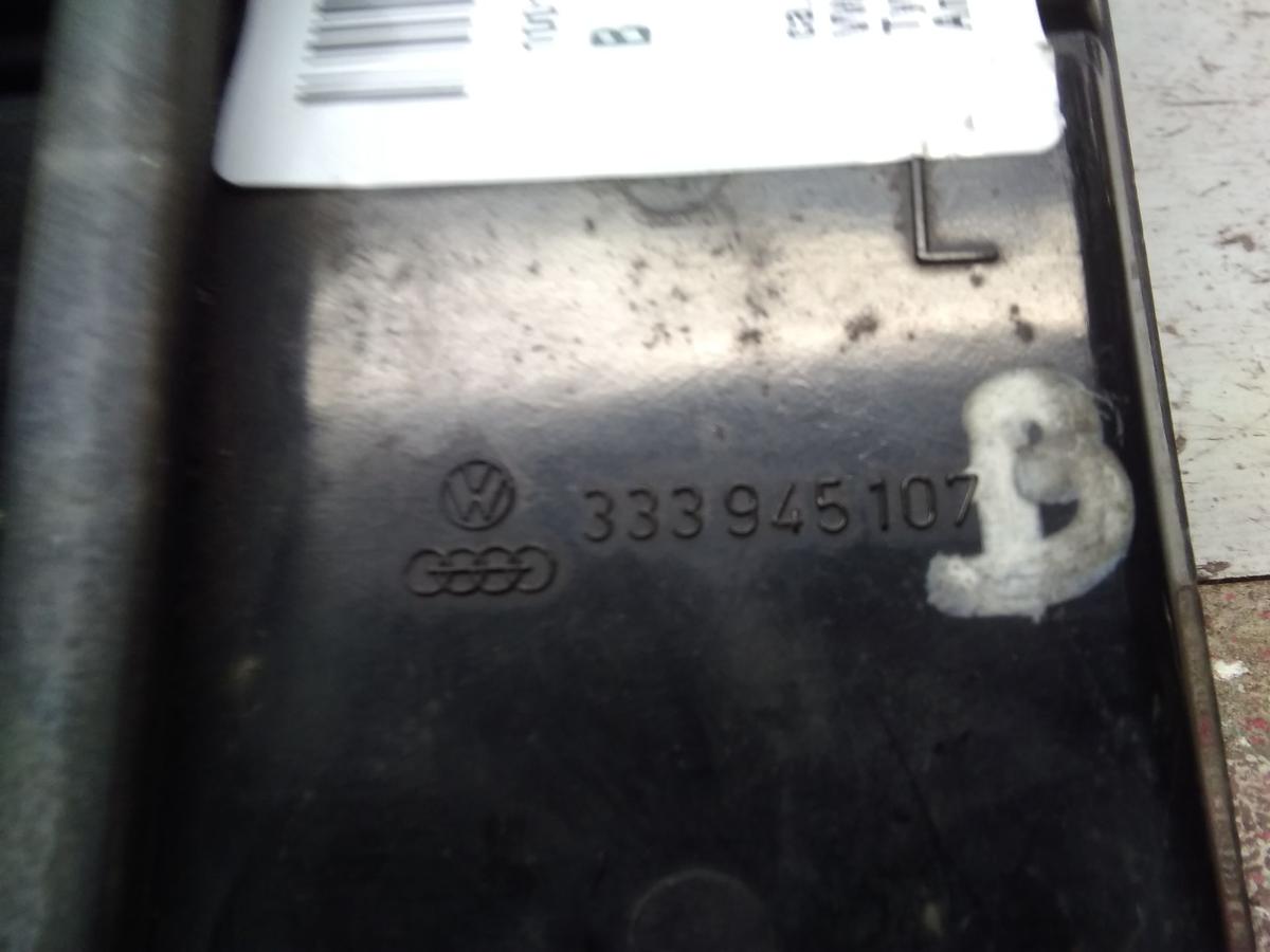 VW Passat 35i Variant original R&uuml;ckleuchte Schlussleuchte links innen BJ1991