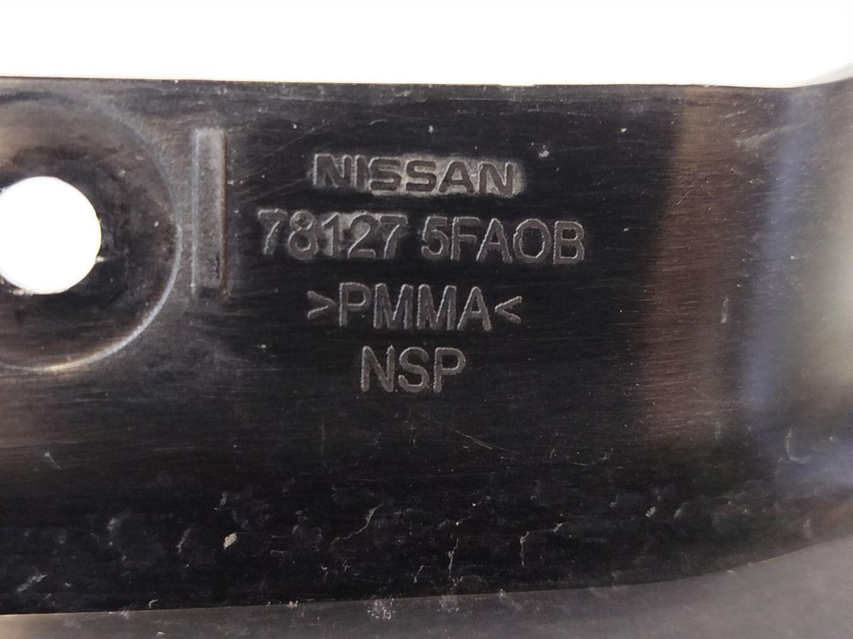 Nissan Micra K14 Verkleidung Blende C-S&auml;ule au&szlig;en links Glanzschwarz