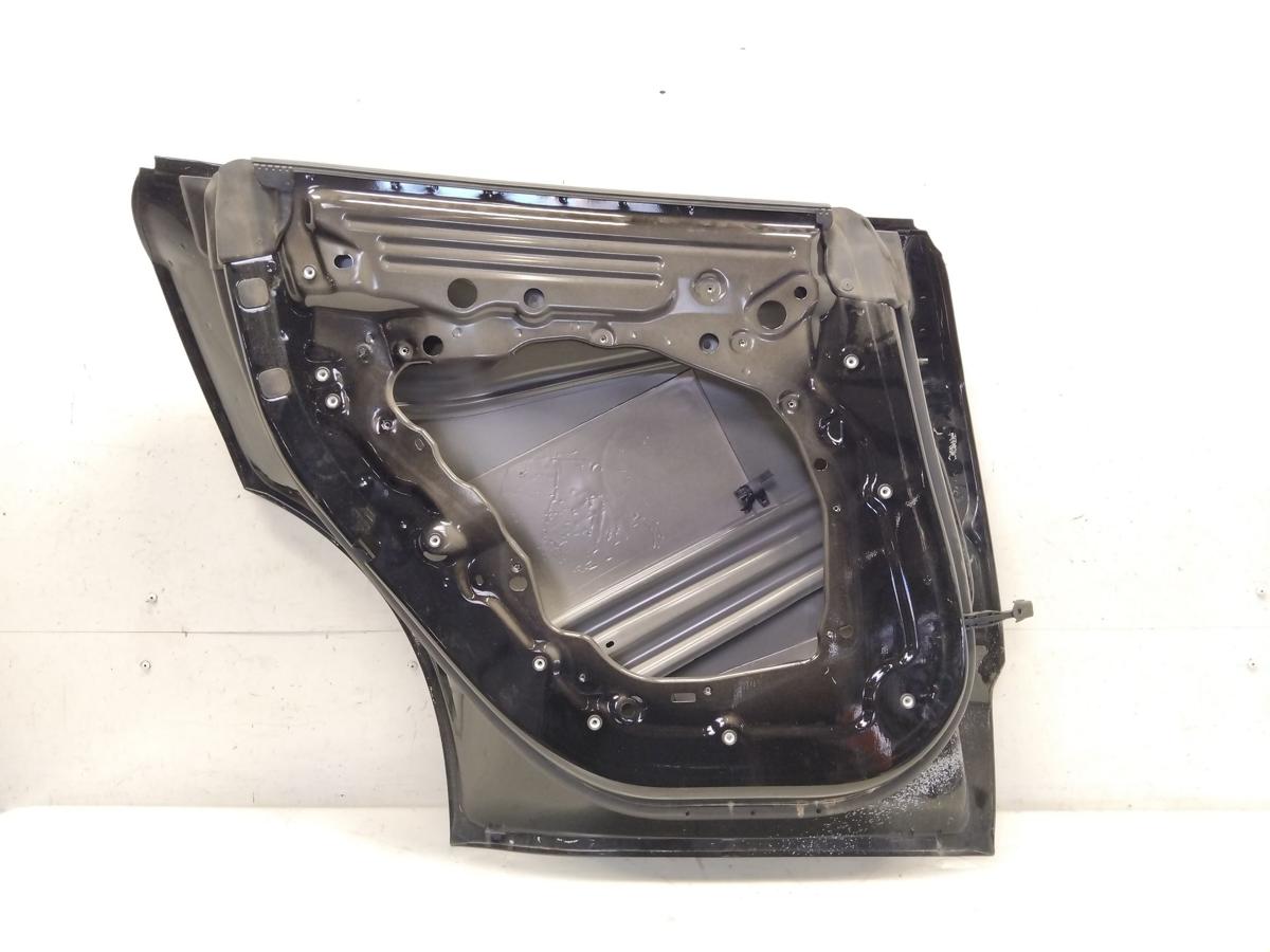 Tesla Model Y Tür hinten links schwarz solid black Bj.2022