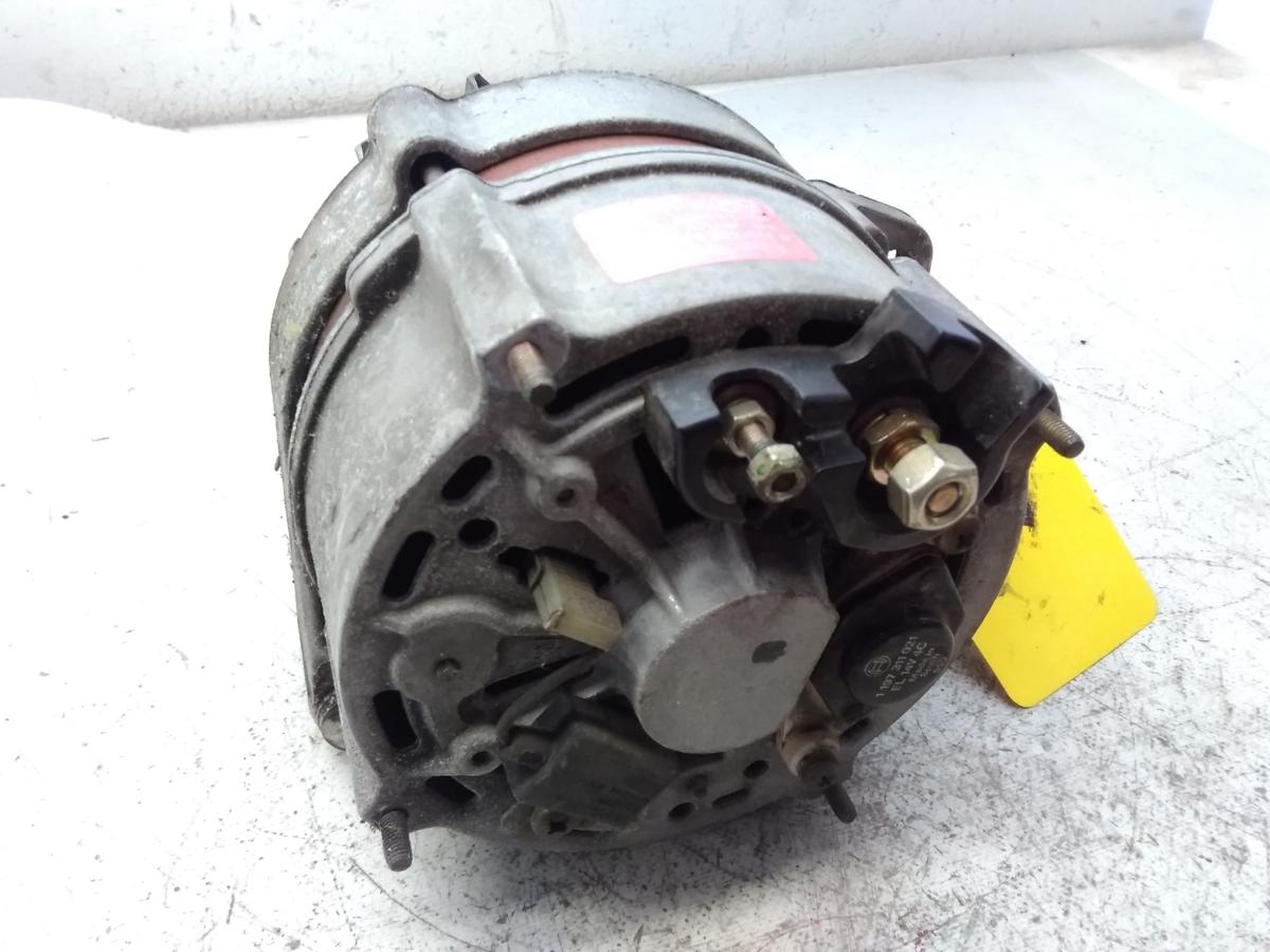 Audi 80 B3 Typ 89 original Lichtmaschine Generator 90A Bosch 1.8 66kw JN Bj.1989 026903015F