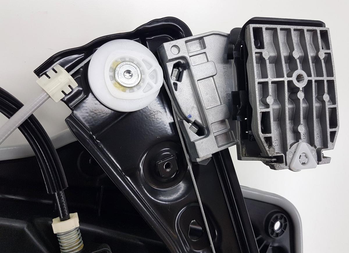 Tesla Model Y Fensterheber hinten rechts Bj22 1495513-00-D OHNE Motor