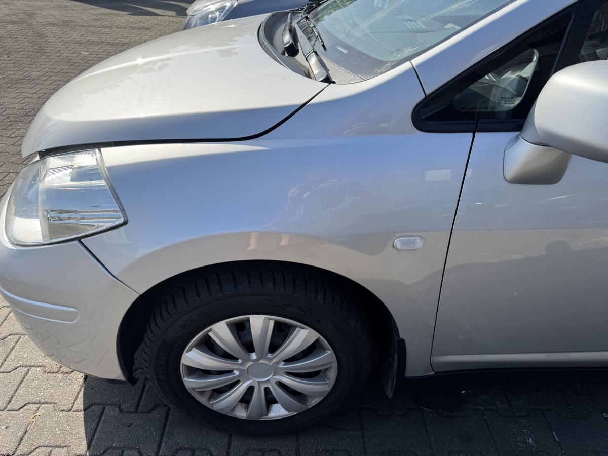 Nissan Tiida original Kotfl&uuml;gel vorn links K23 Brilliant Silver Metallic Bj.2009
