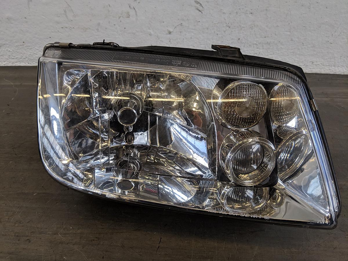 VW Bora 1J Bj 01 Scheinwerfer Lampe vorn rechts NSW kein OE