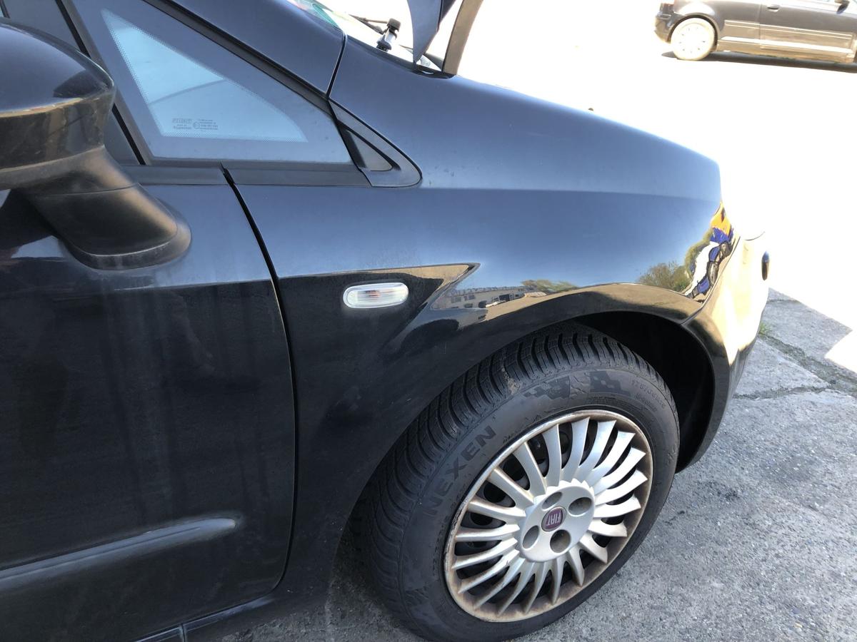 Fiat Grande Punto 199 Kotfl&uuml;gel vorn rechts Beifahrerseite 891 Nero Provocatore