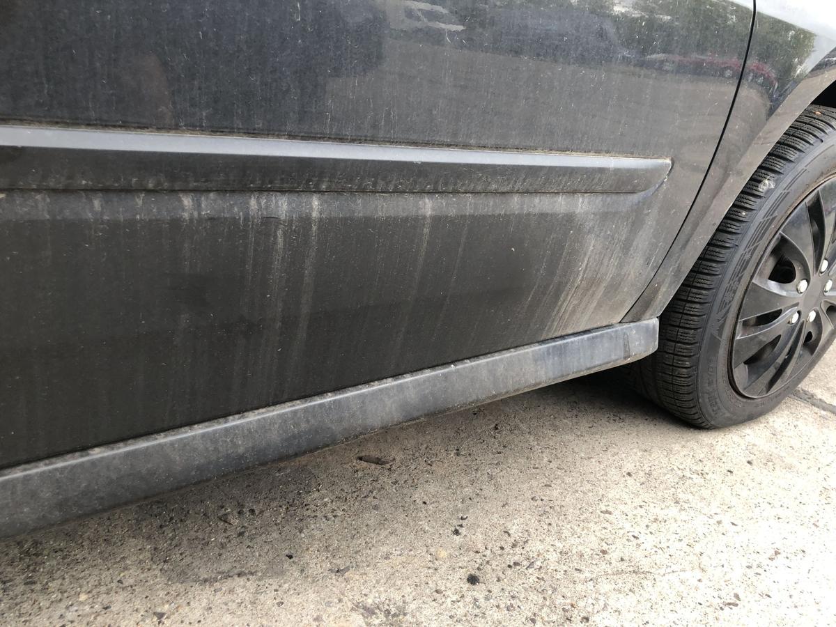 Renault Laguna III 3 T&uuml;r vorn rechts Beifahrert&uuml;r Rohbau NV676 Black Noir Nacre