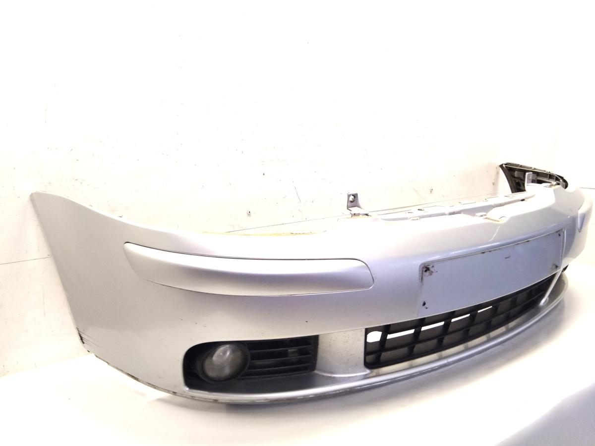 VW Golf 5 1K original Sto&szlig;f&auml;nger Sto&szlig;stange vorn reflexsilbermetallic Bj.2004