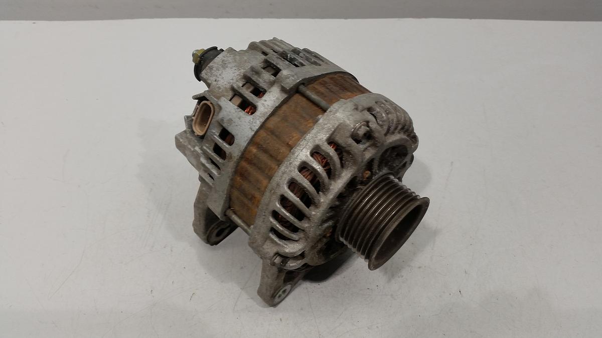 Nissan Note E11 orig Lichtmaschine Generator 1598ccm 81kw Bj 2006