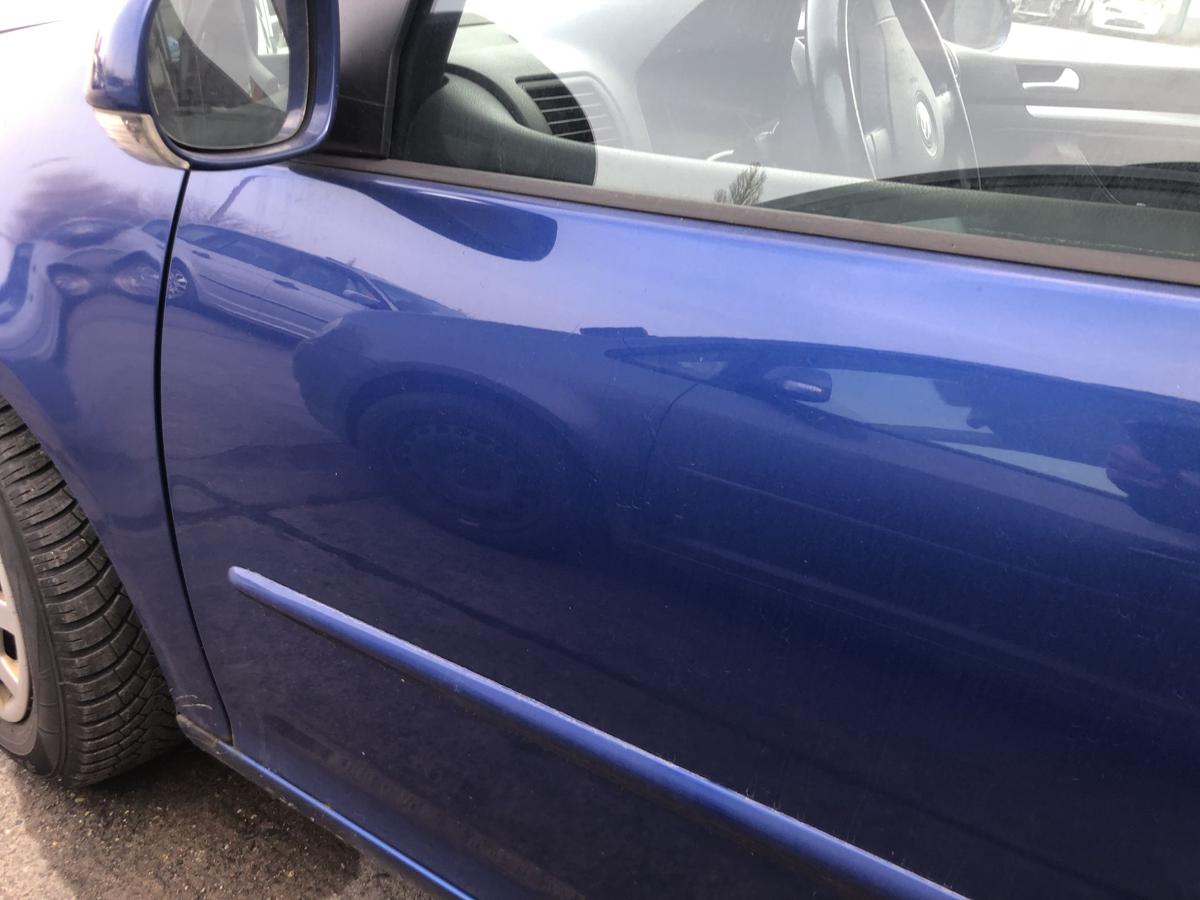 VW Golf 5 V 1K T&uuml;r vorn links Fahrert&uuml;r nur 3 t&uuml;rer LC5J Laserblaumet