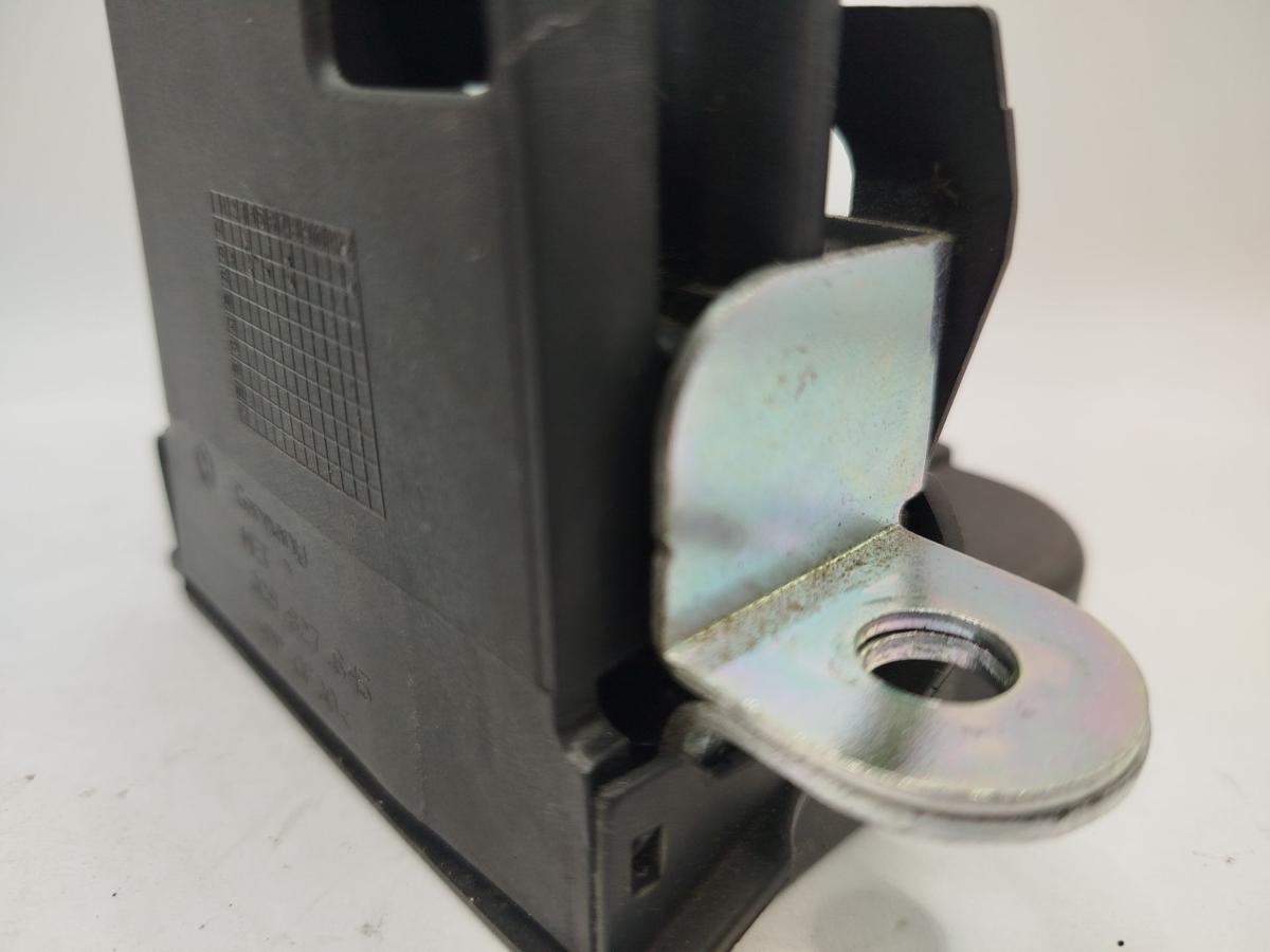 VW Passat 3C Variant Heckklappenschloss Schloss Heckklappe Oberteil