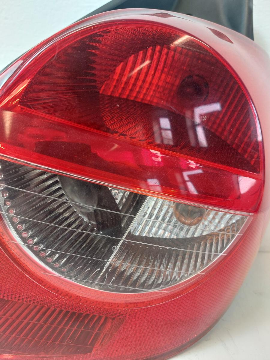 Renault Clio 3 III BR R&uuml;ckleuchte rechts R&uuml;cklicht Heckleuchte 3 und 5 t&uuml;rer