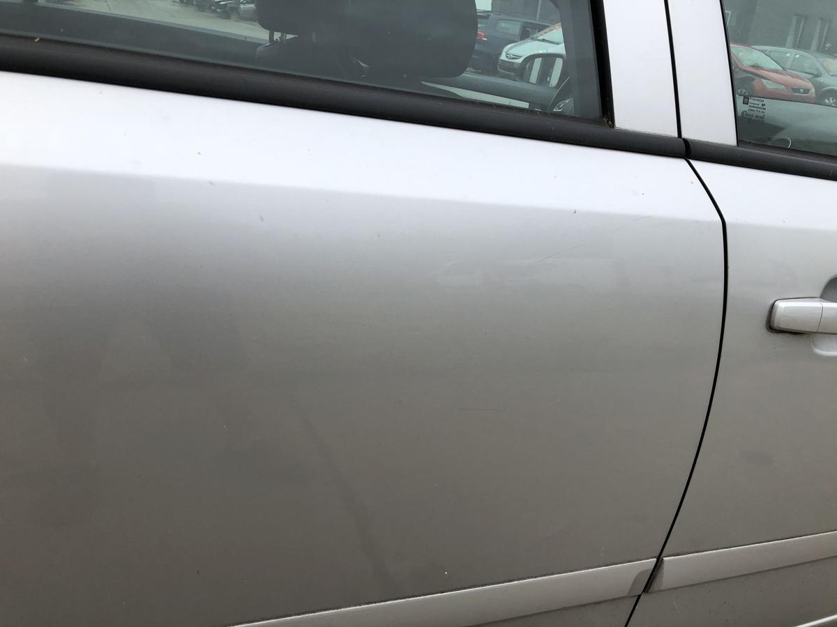 Opel Astra H Caravan T&uuml;r hinten rechts Fondt&uuml;r Kombi im Rohbau 2AU Starsilber