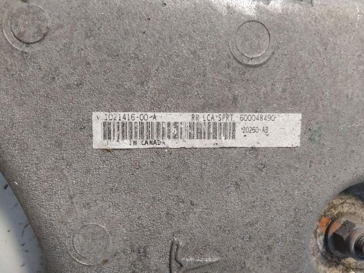 Tesla Model S P85D orig Querlenker Hinterachse rechts links 102141600A BJ2014