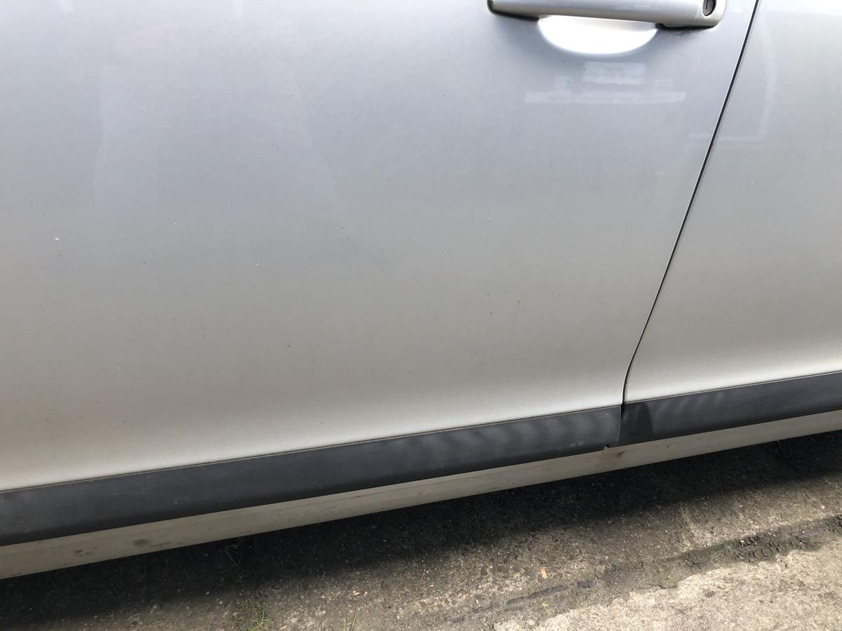 Citroen C4 Typ L T&uuml;r vorn links Fahrert&uuml;r im Rohbau 5 t&uuml;rig EZR Aluminium Grau