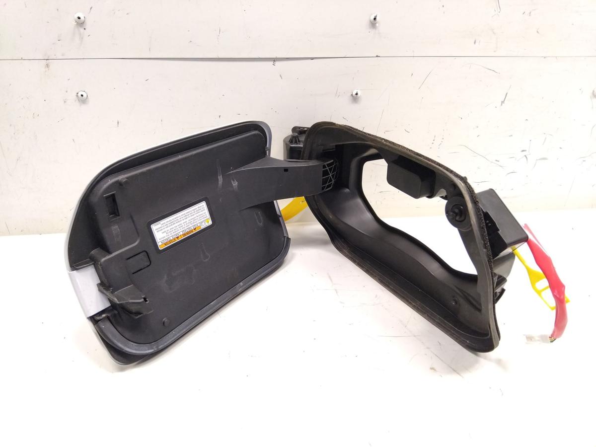 Mitsubishi Eclipse Cross original Klappe Ladedose rechts Deckel Ladeanschlu&szlig;