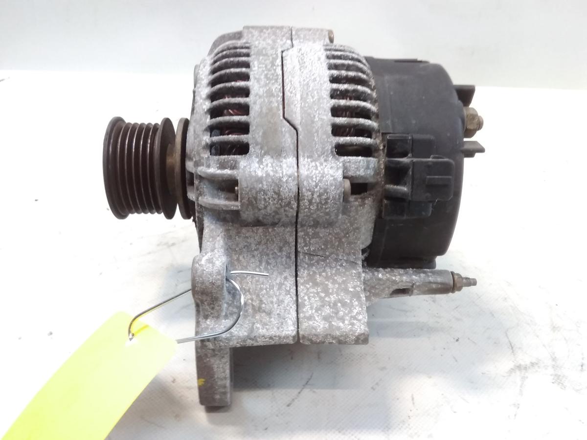 VW Vento orig Lichtmaschine Generator Bosch 70A 1.8 55kw AAM BJ1992 028903025G