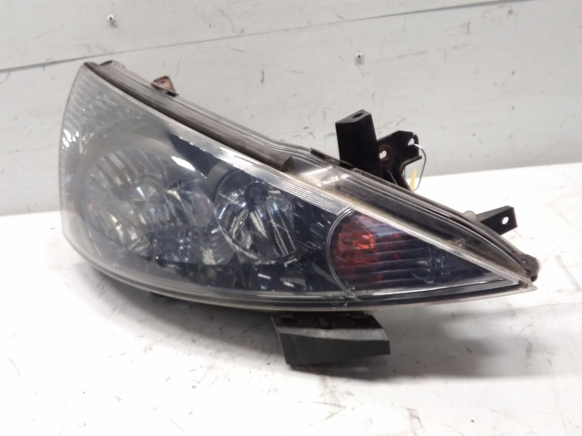 Mitsubishi Grandis original Scheinwerfer rechts Halogen Koito mit LWR Bj.2007