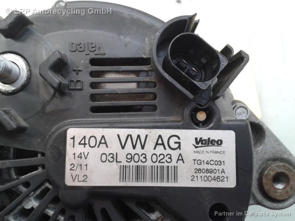 VW Touran 1T3 BJ2011 Lichtmaschine Generator 140A 03L903023A Valeo 2608901A