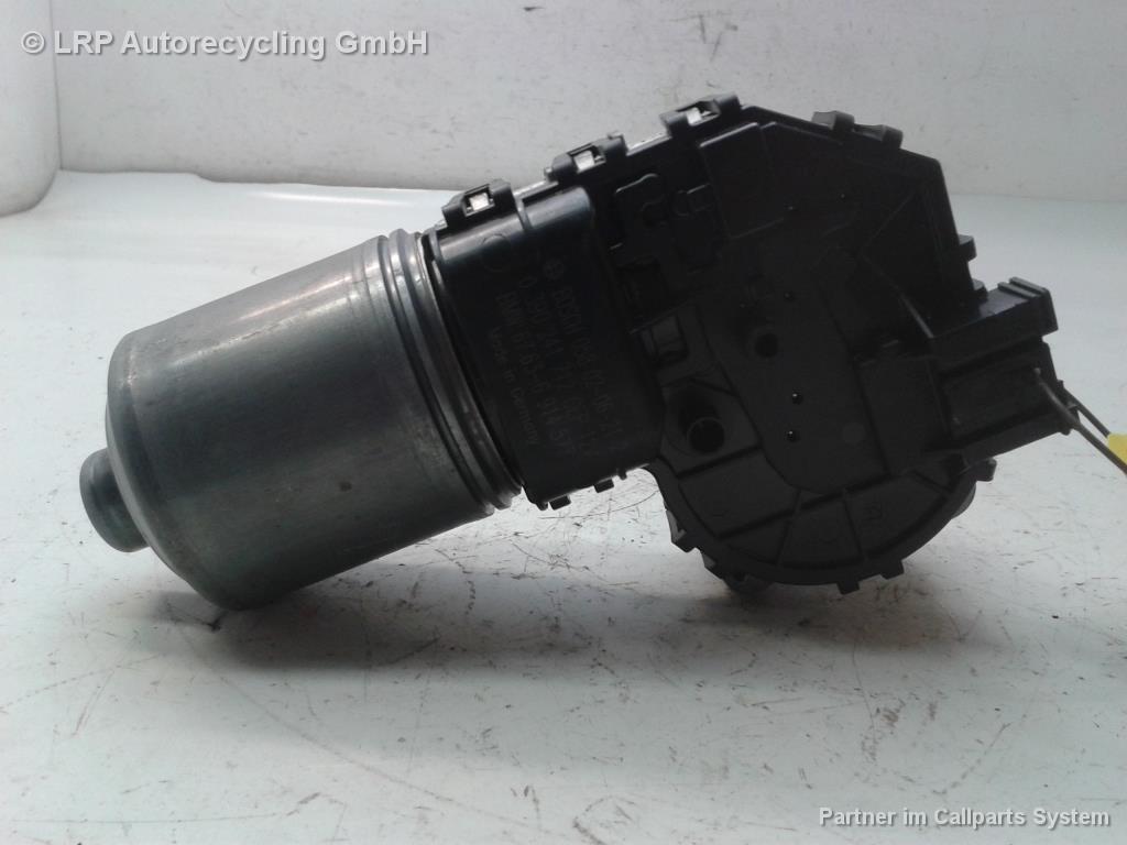 BMW 3er Compact E46 BJ2002 Wischermotor vorn 67636914577 Bosch 0390241712