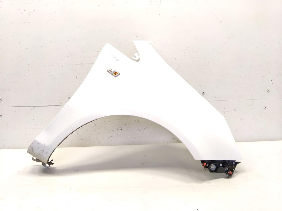 Opel Corsa D original Kotfl&uuml;gel vorn rechts Z474 Casablancawei&szlig; BJ2010