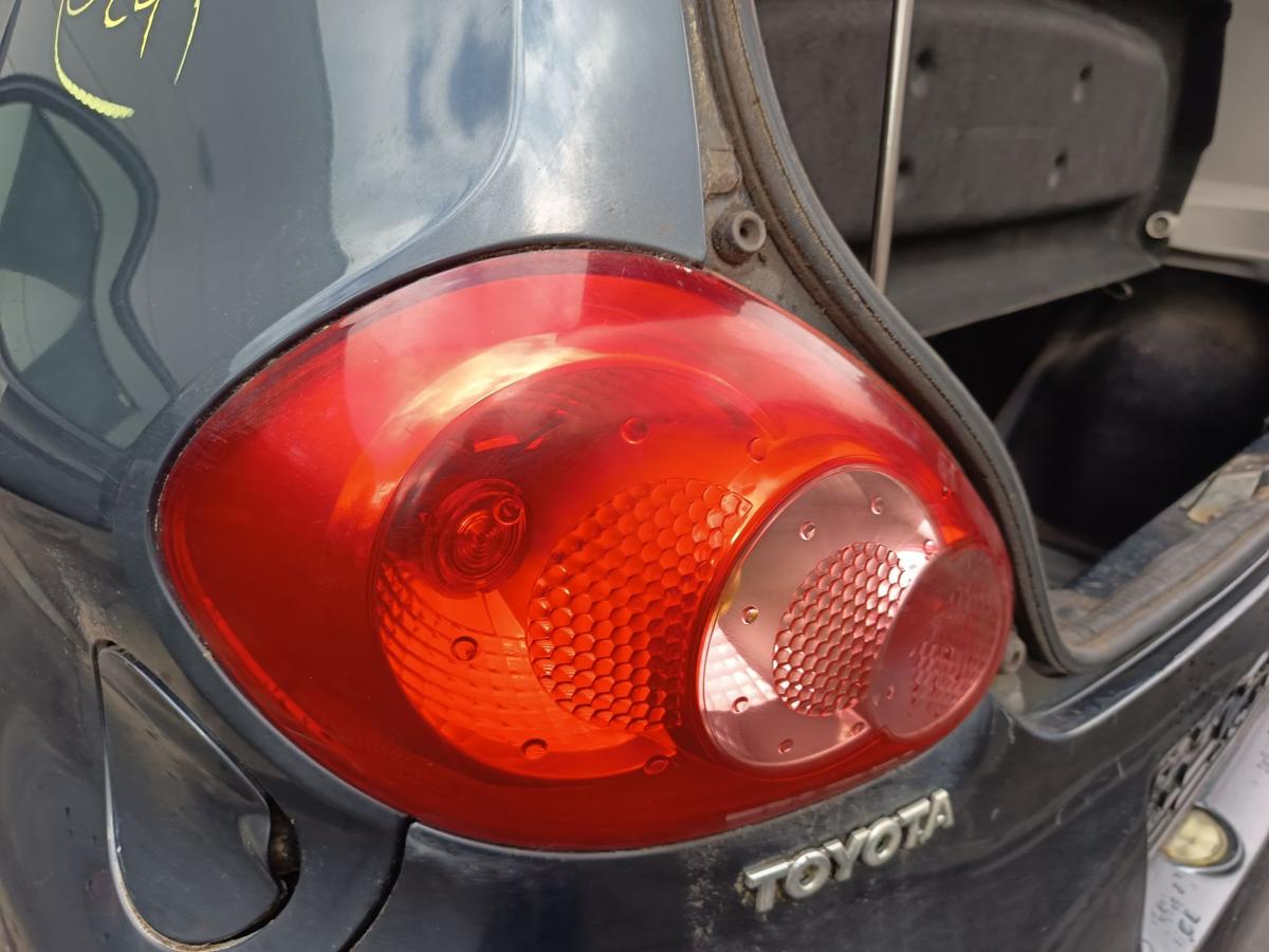 Toyota Aygo I original R&uuml;ckleuchte links Heckschlusslicht Bj 2005