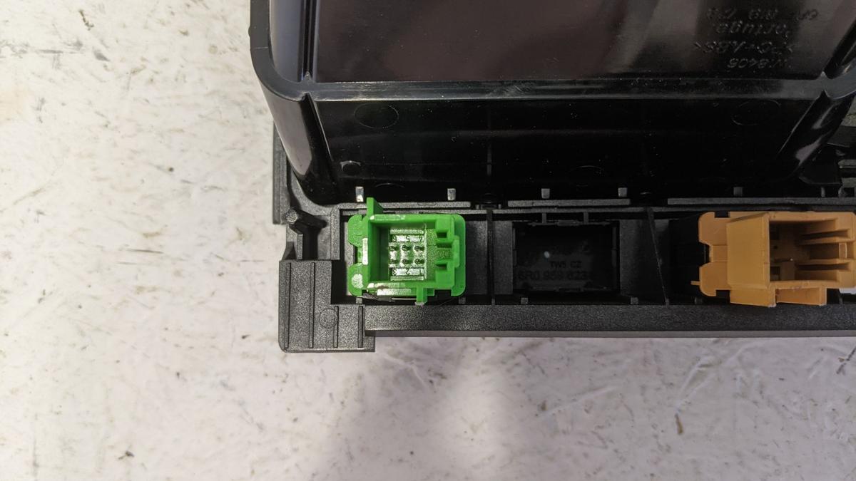 Luftdüsen Luftdusche Armaturenbrett mitte Lüftungsdüse Schalter VW Polo 6R