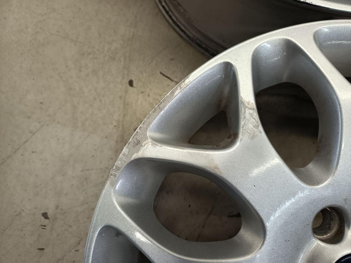 Ford Focus II original Alufelgensatz 7x17 ET50 8M5J1007AA Baujahr 2009