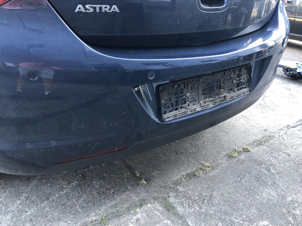 Opel Astra J Stoßfänger hinten Heckschürze mit PDC 5 türer Z22A Waterworld Met
