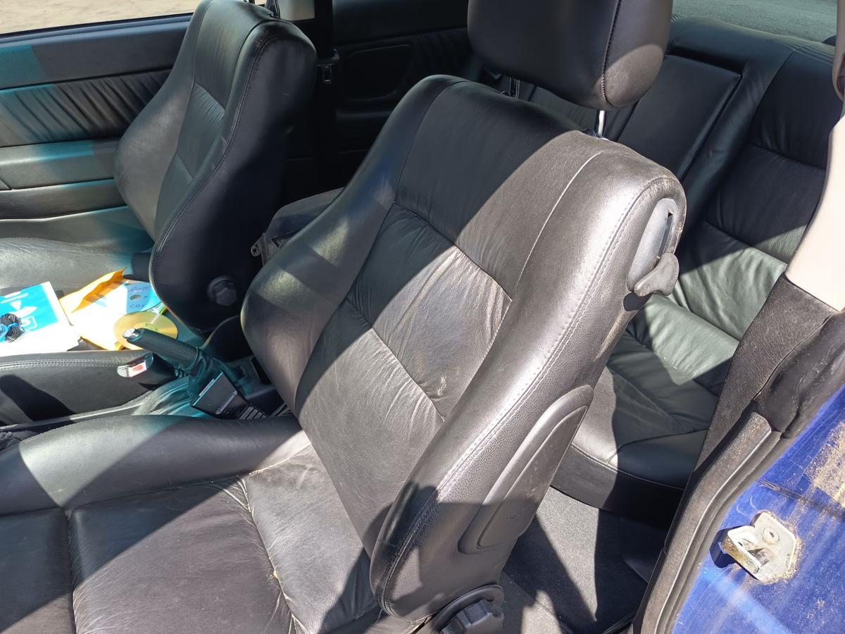 Opel Astra G Coupe original Sitzgarnitur mit Verkleidungen Lenkrad Leder schwarz