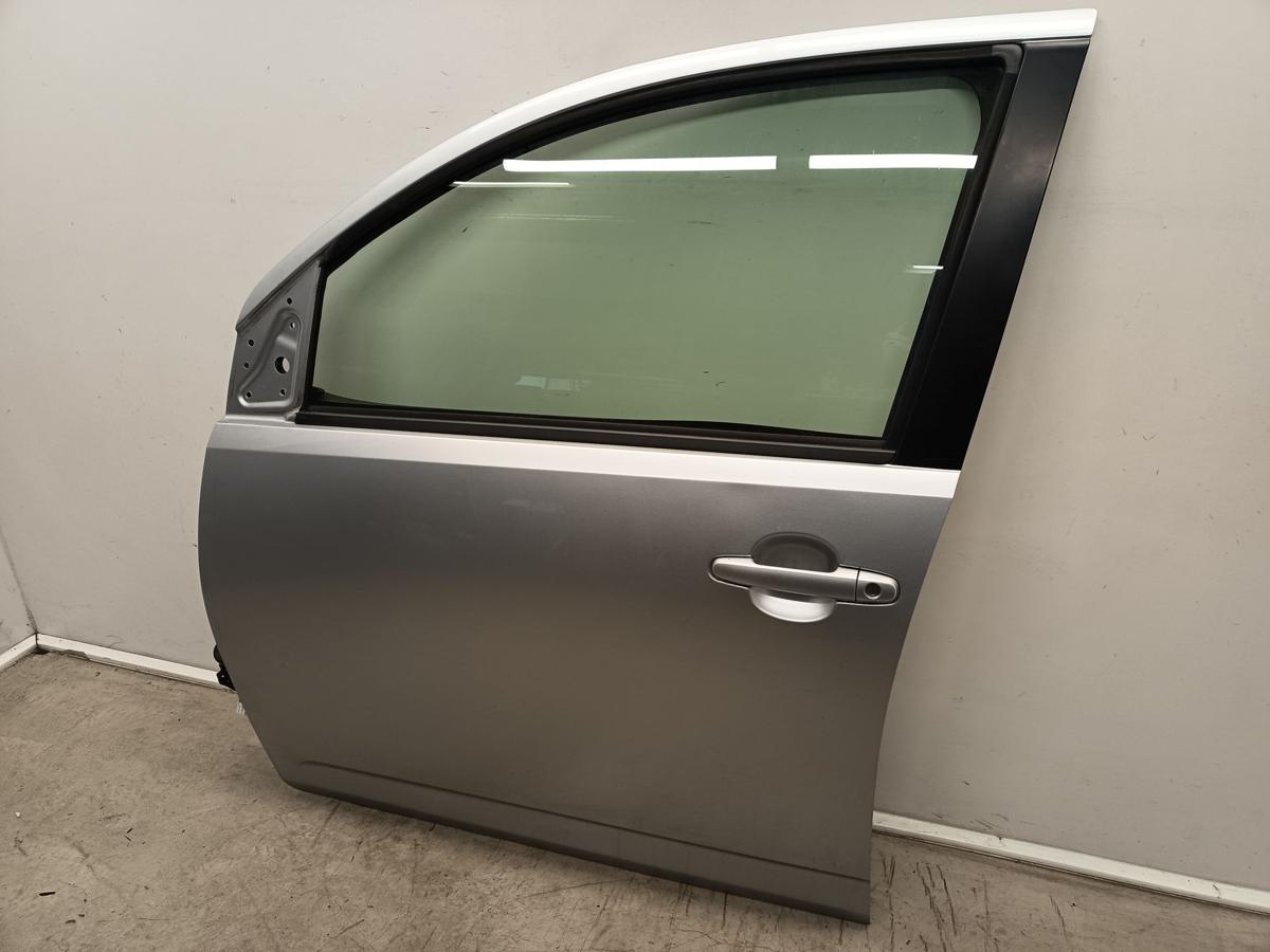 Subaru Justy M300 original T&uuml;r vorne links S28 Silber Baujahr 2010