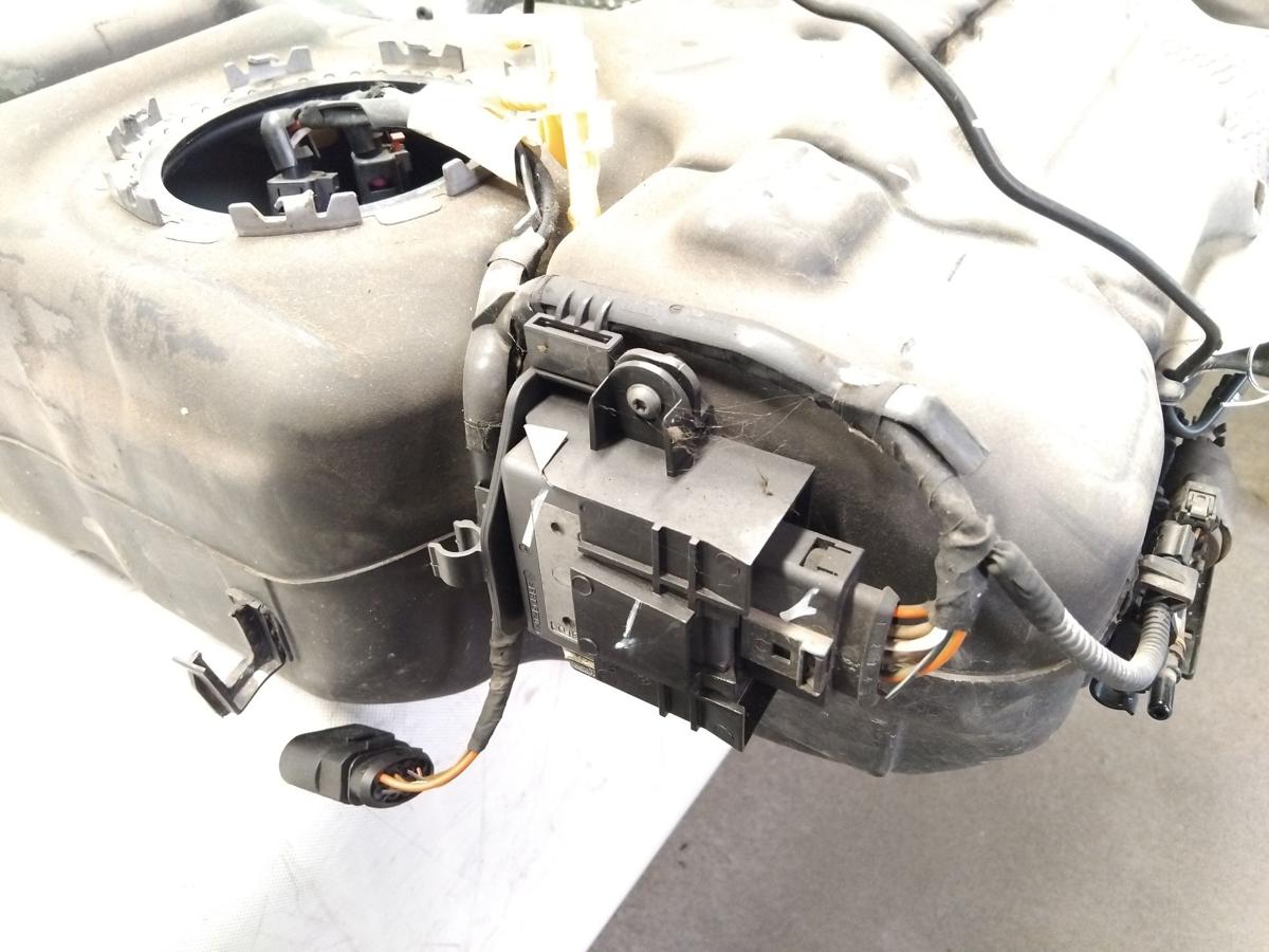 Seat Alhambra 7N original Kraftstoffbeh&auml;lter Dieseltank 2.0TDI 110kw Bj.2015